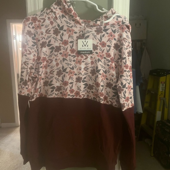 Michelle Mae Floral Hoodie - Picture 1 of 1